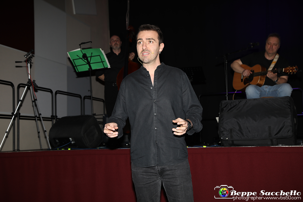 VBS_10003 - Concerto Marco Soria  'Amemanera Musica dalle radici'.jpg